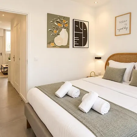 Apartment In - East *